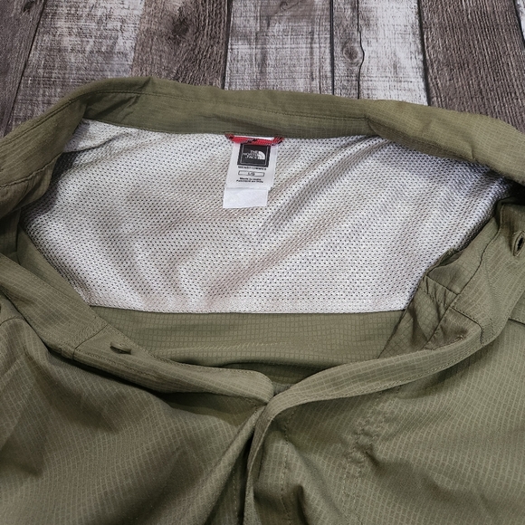 The North Face Short Sleeve Button Down Shirt Olive Green Men's Large - Picture 14 of 14